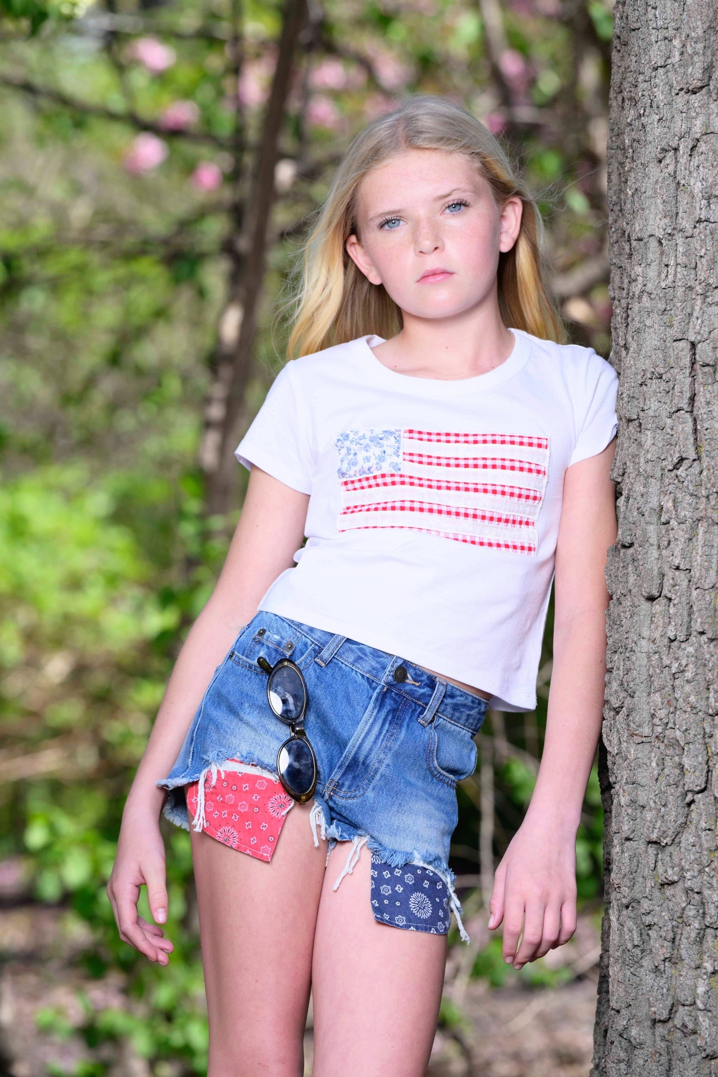 TWEEN FLAG PATCH BABY TEE