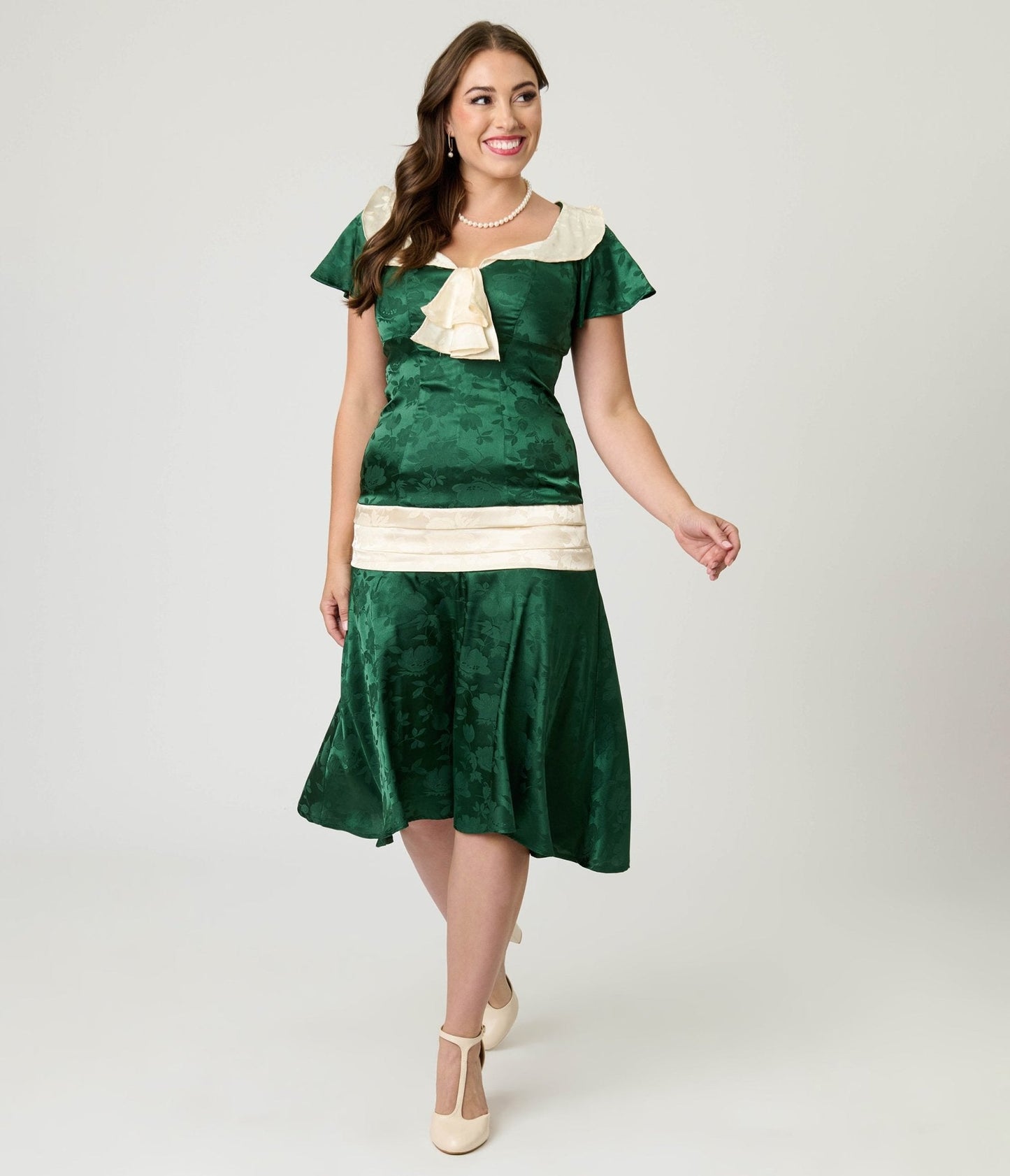 Unique Vintage Green Floral Jacquard Wilshire Flapper Dress
